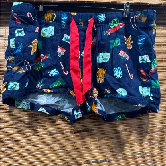 Festive Holiday Print Pajama Shorts - Picture 1 of 3